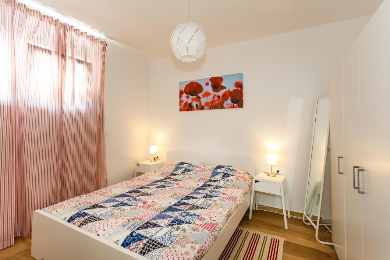 Golden Island Apartments Krk Town Exterior photo