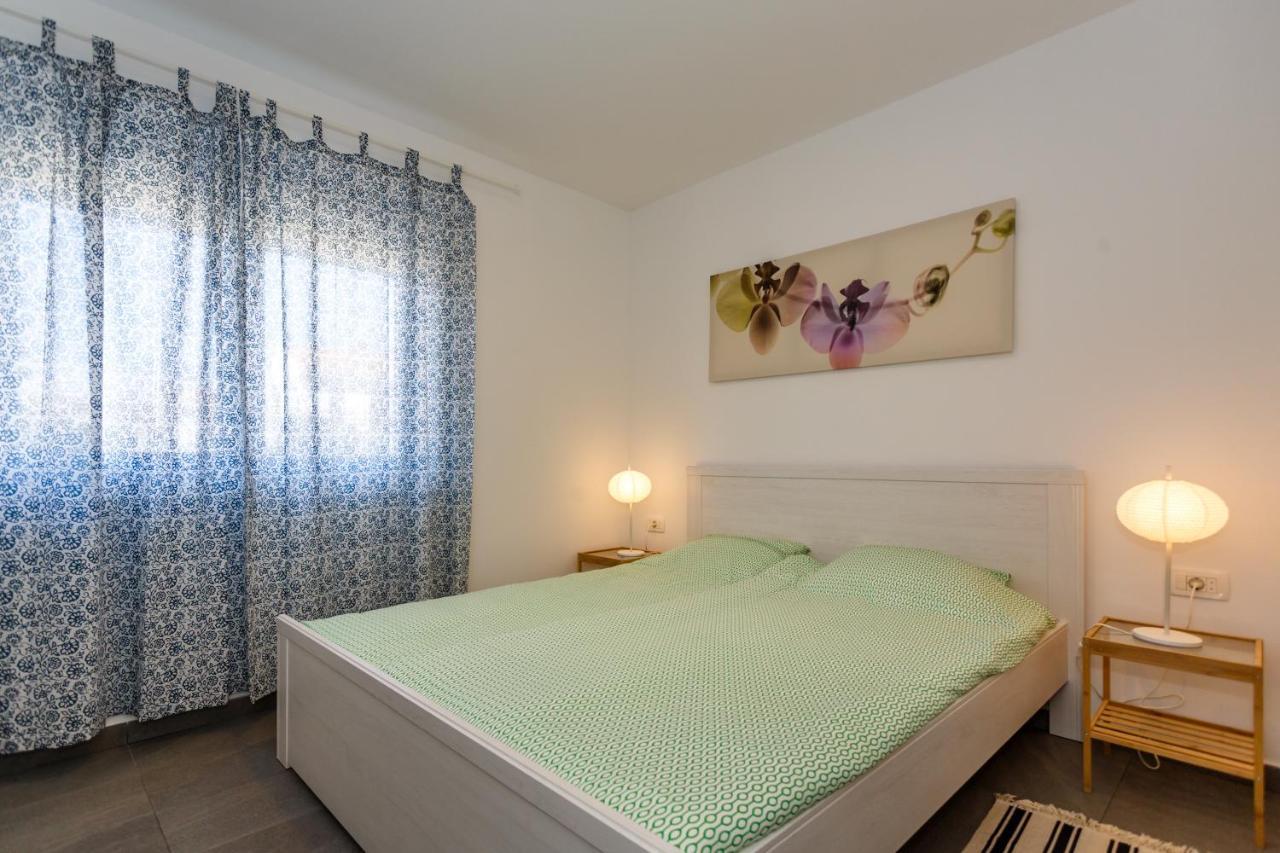 Golden Island Apartments Krk Town Exterior photo