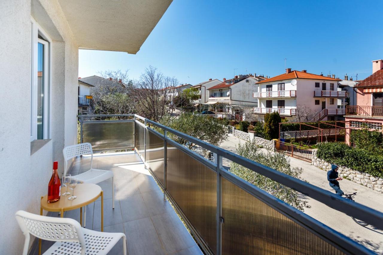 Golden Island Apartments Krk Town Exterior photo