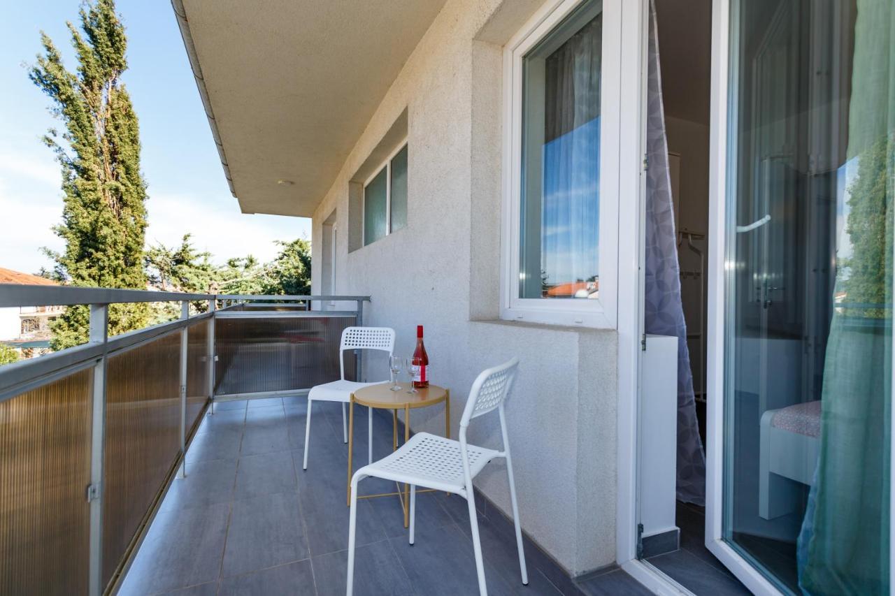 Golden Island Apartments Krk Town Exterior photo